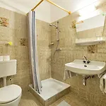 Lausegger Panzió Ferlach