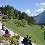 Lausegger 3* Ferlach