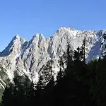 Bed & Breakfast Lausegger 3*