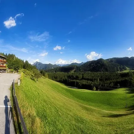 Lausegger Bed & Breakfast Ferlach