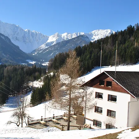 Lausegger 3* Ferlach