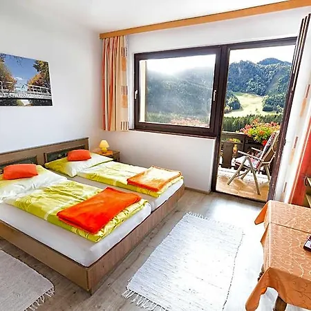 Lausegger 3*