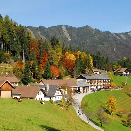 Lausegger Bed & Breakfast