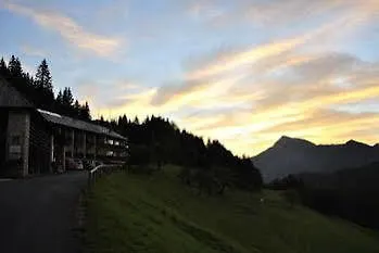 Frühstückspension Lausegger 3*