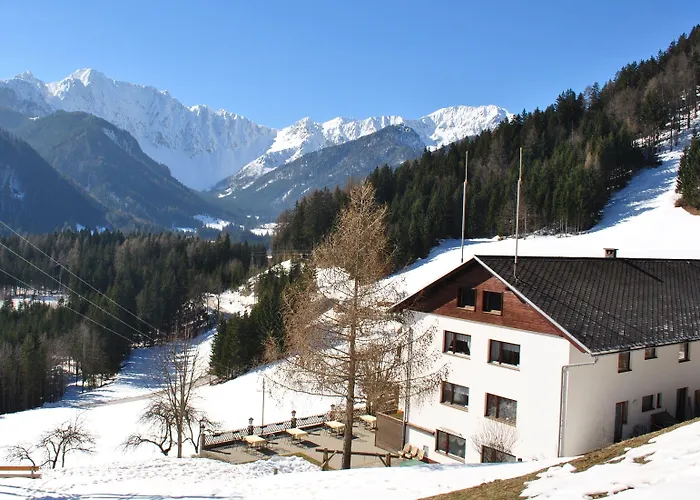 Lausegger 3* Ferlach