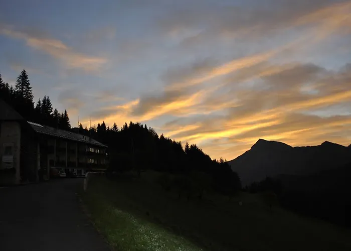 Lausegger Alojamento de Acomodação e Pequeno-almoço 3*